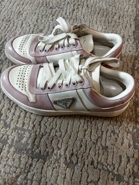 Prada White and Pale Pink Low-Top Leather Sneakers size 39 women